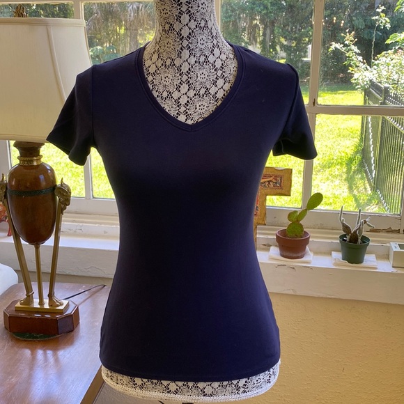 Etcetera Navy Blue Short Sleeve V Neck Fitted Pima Cotton T-Shirt size XS - Picture 1 of 2